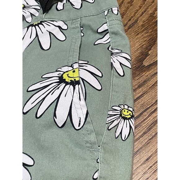 BSR by Samii Ryan Cargo Pants Size 9 Smiley Face Daisy Green Pants - Picture 9 of 13